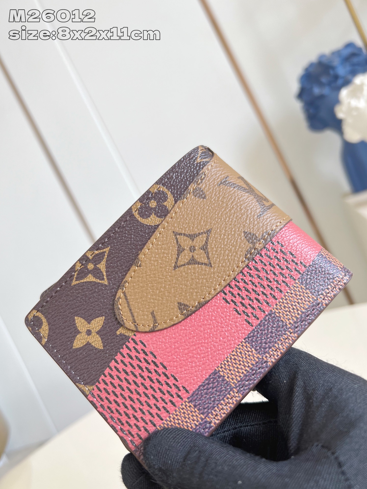 LV M26012 Slender Wallet