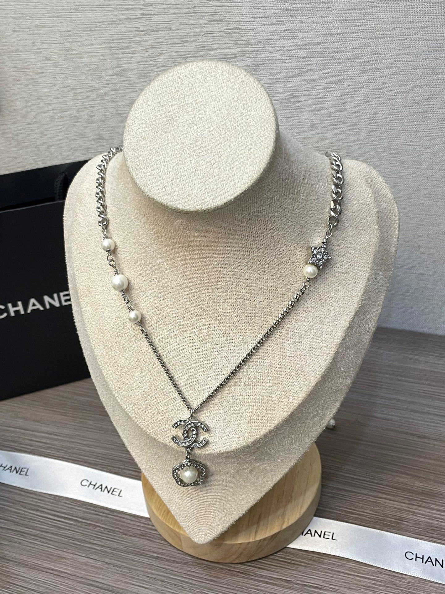 CHANEL Necklace