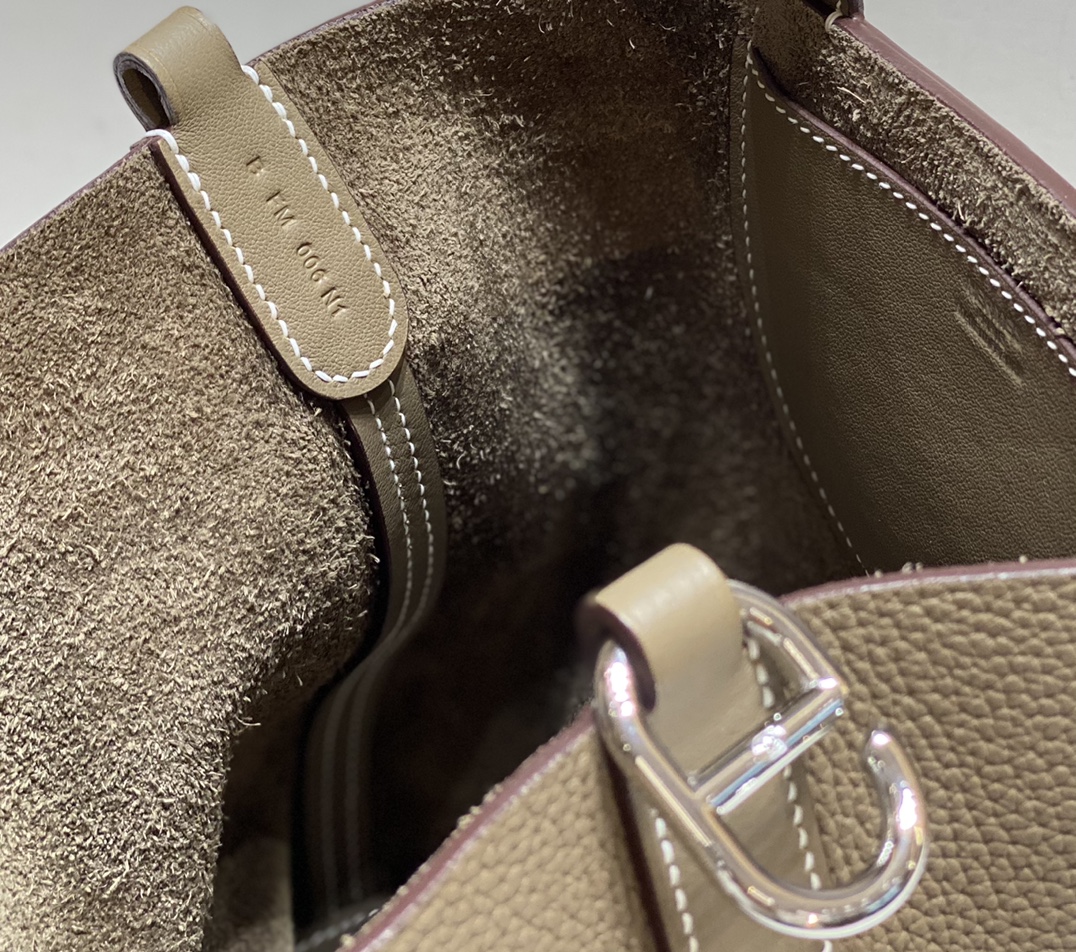 Hermès Picotin Lock 18 Bag