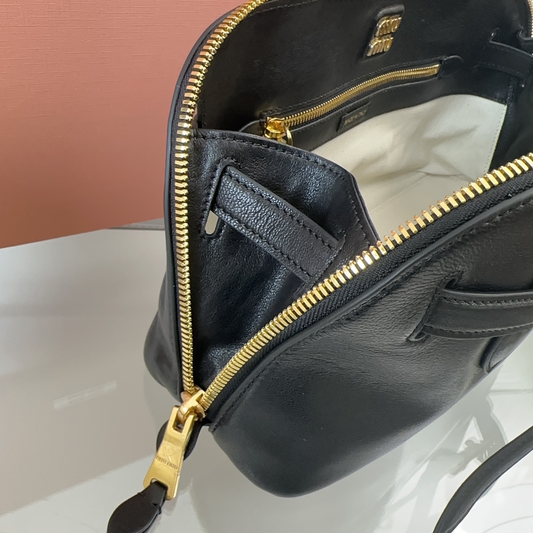 Aventure nappa leather top-handle bag-Black