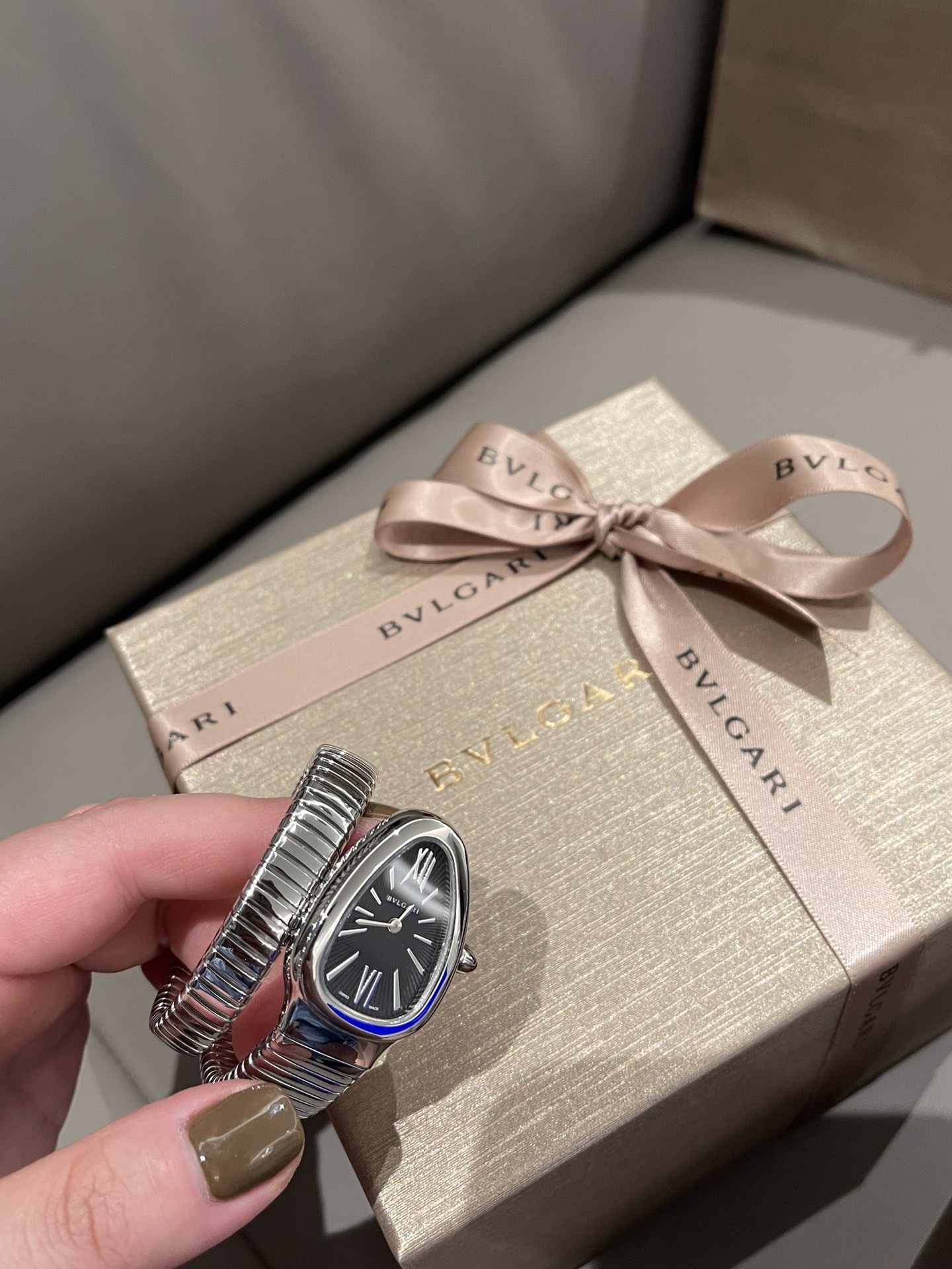 Serpenti Tubogas watch