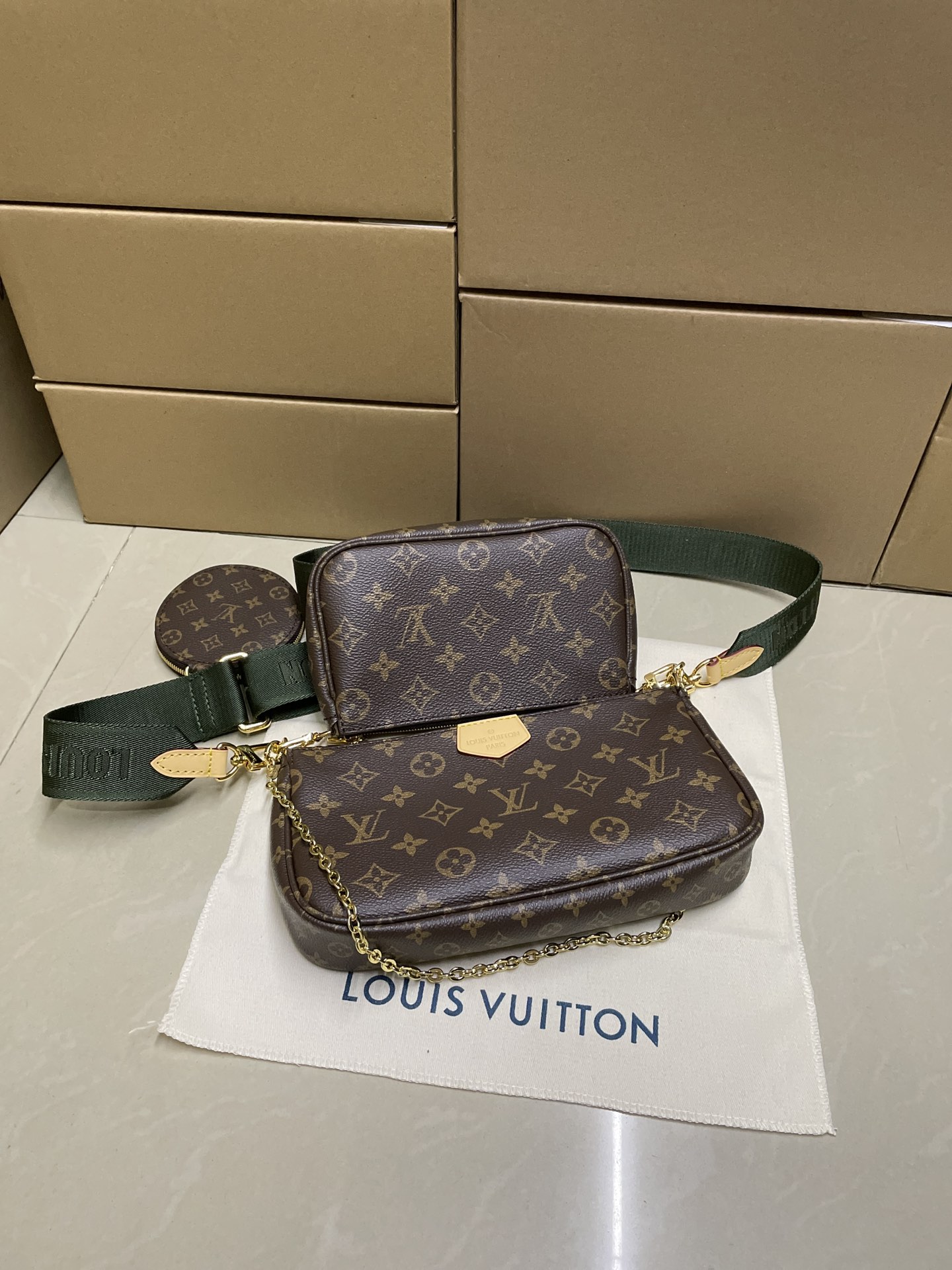 Louis Vuitton M44813 Multi-Pochette Accessoires