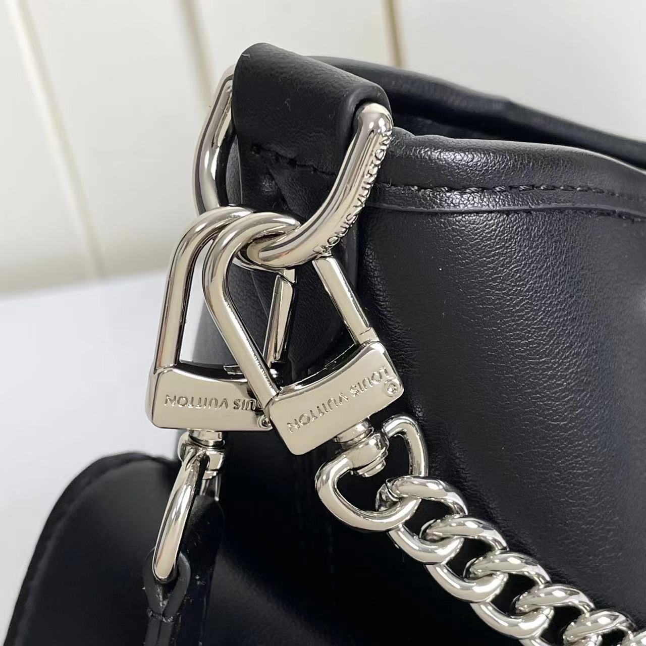 Louis Vuitton M24861 CarryAll PM Cargo Black