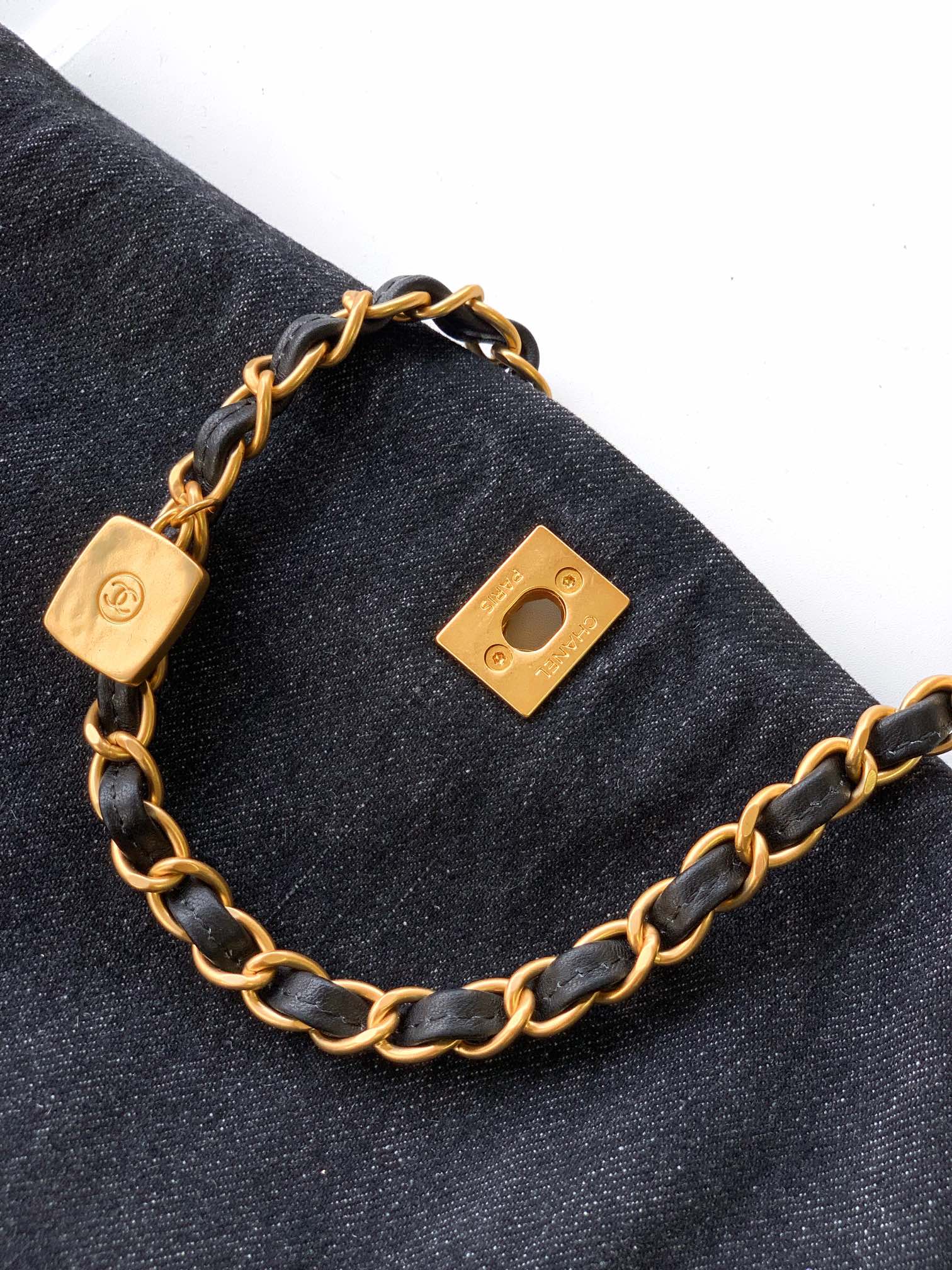 Chanel Ohanel 26C Armpit Bag-black