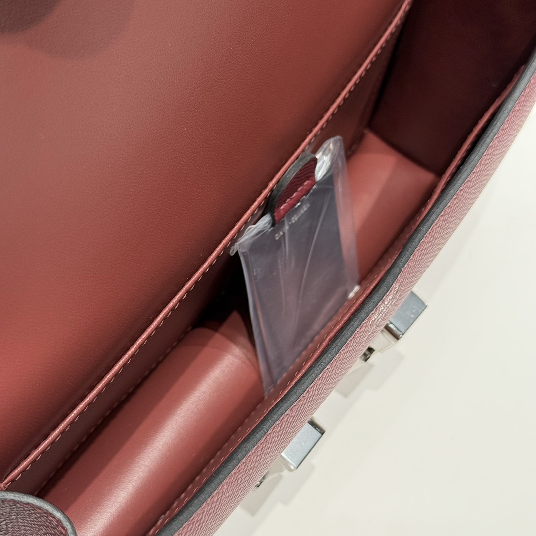 Hermès Constance Bag