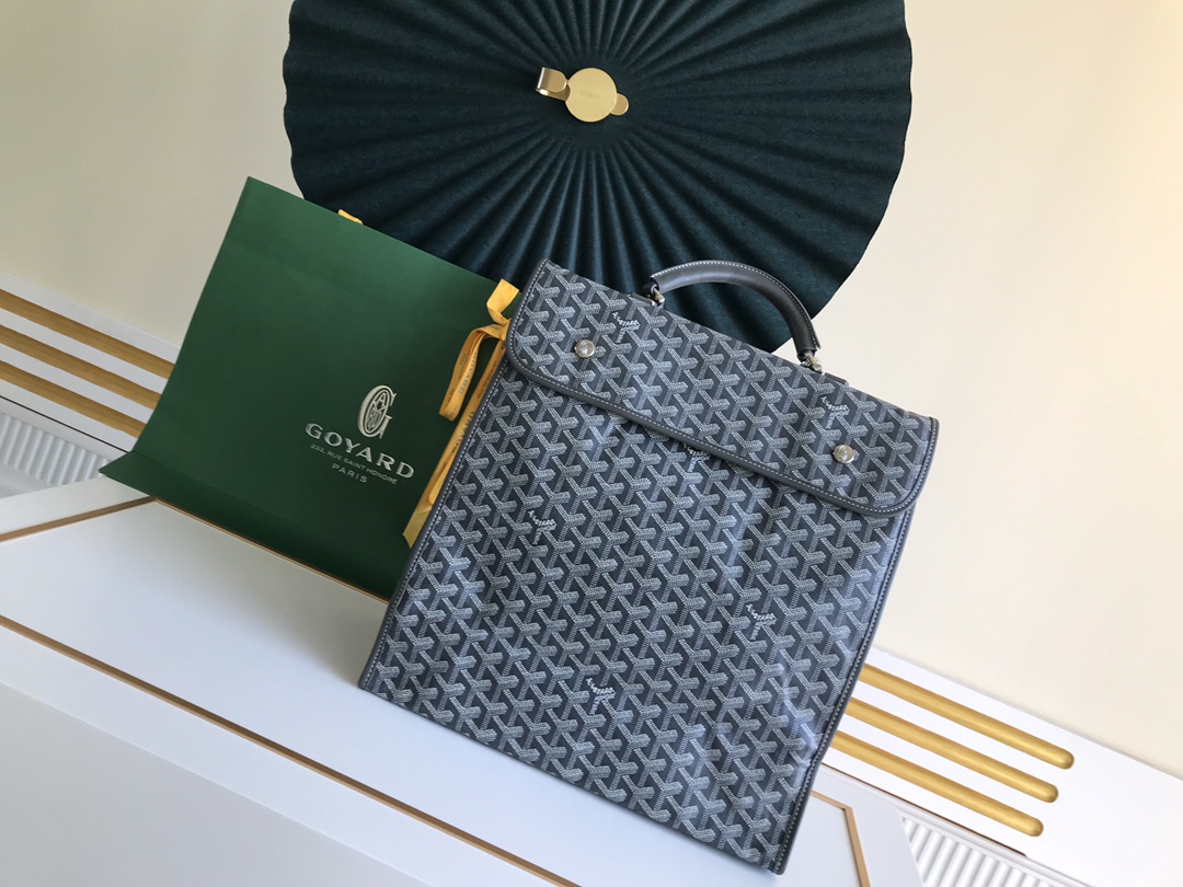 Goyard Saint Léger Bag