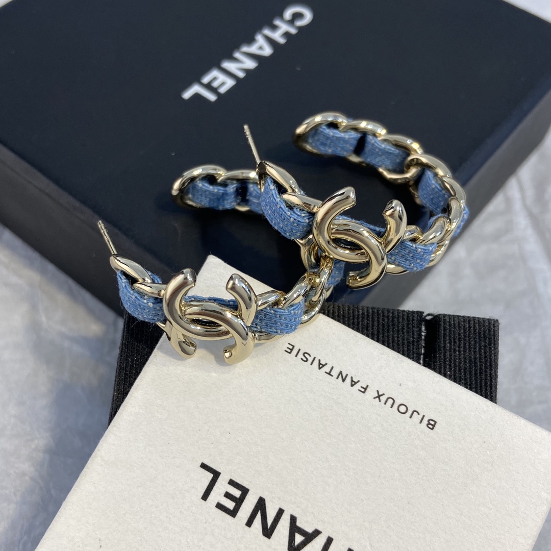 Chanel Hoop earrings - Metal & denim, gold & blue