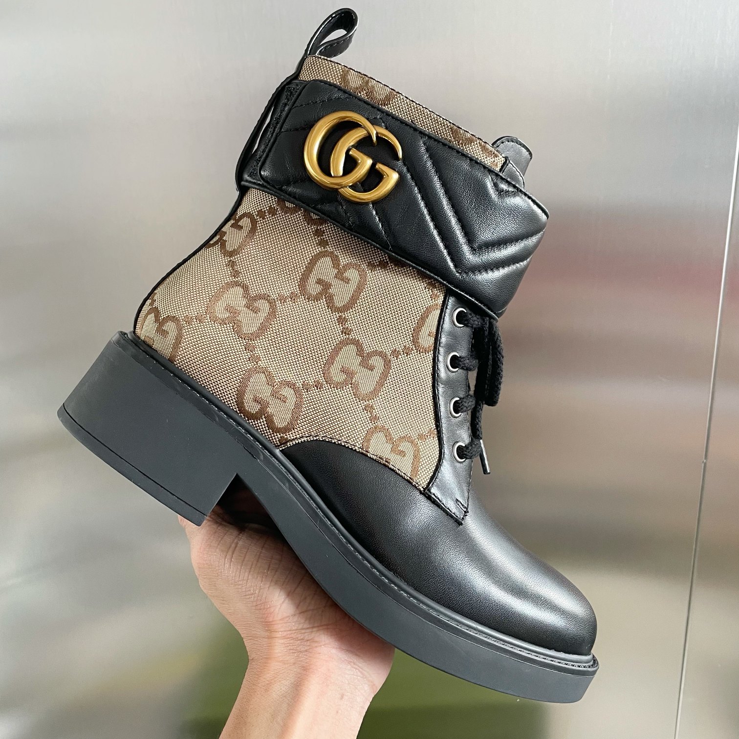 Gucci boots
