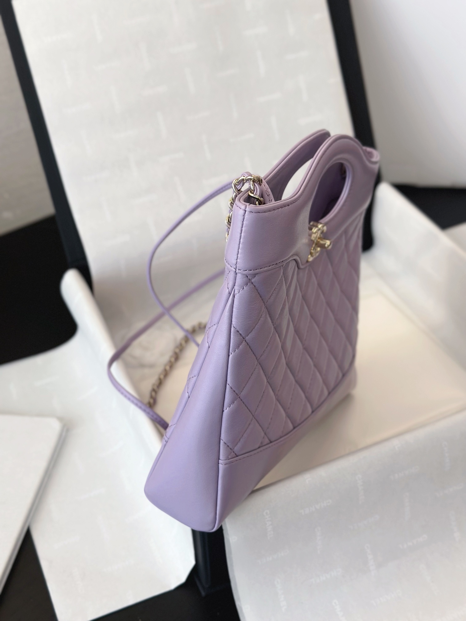 CHANEL 24C New Lilac Mini 31 Bag