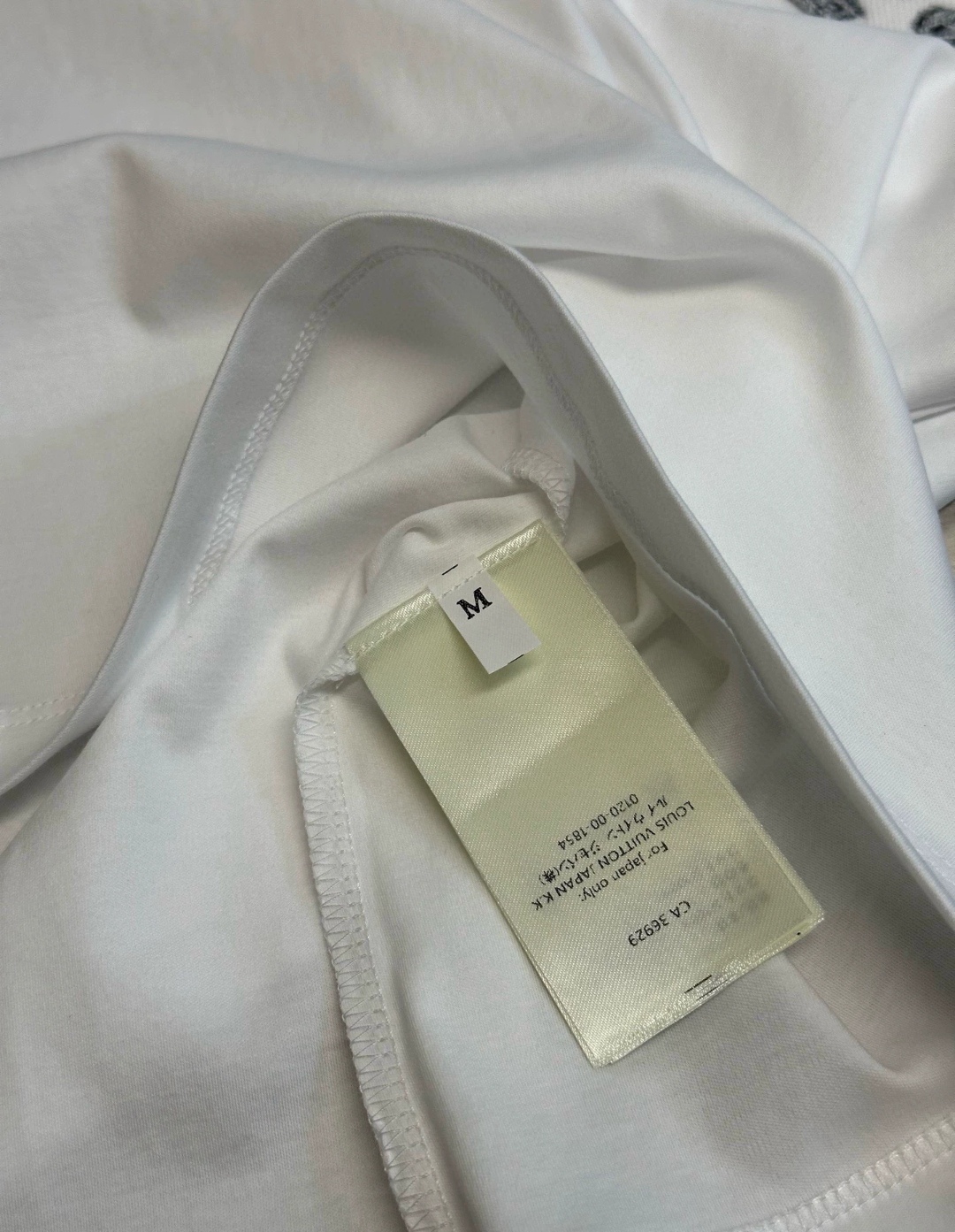 LOUIS VUITTON Monogram Pocket T-shirt