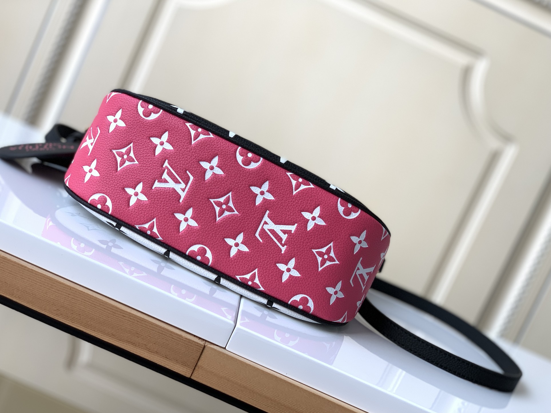 Louis Vuitton Bagatelle M46091