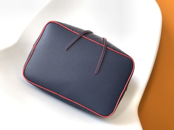 Louis Vuitton Néonoé MM Navy M45306