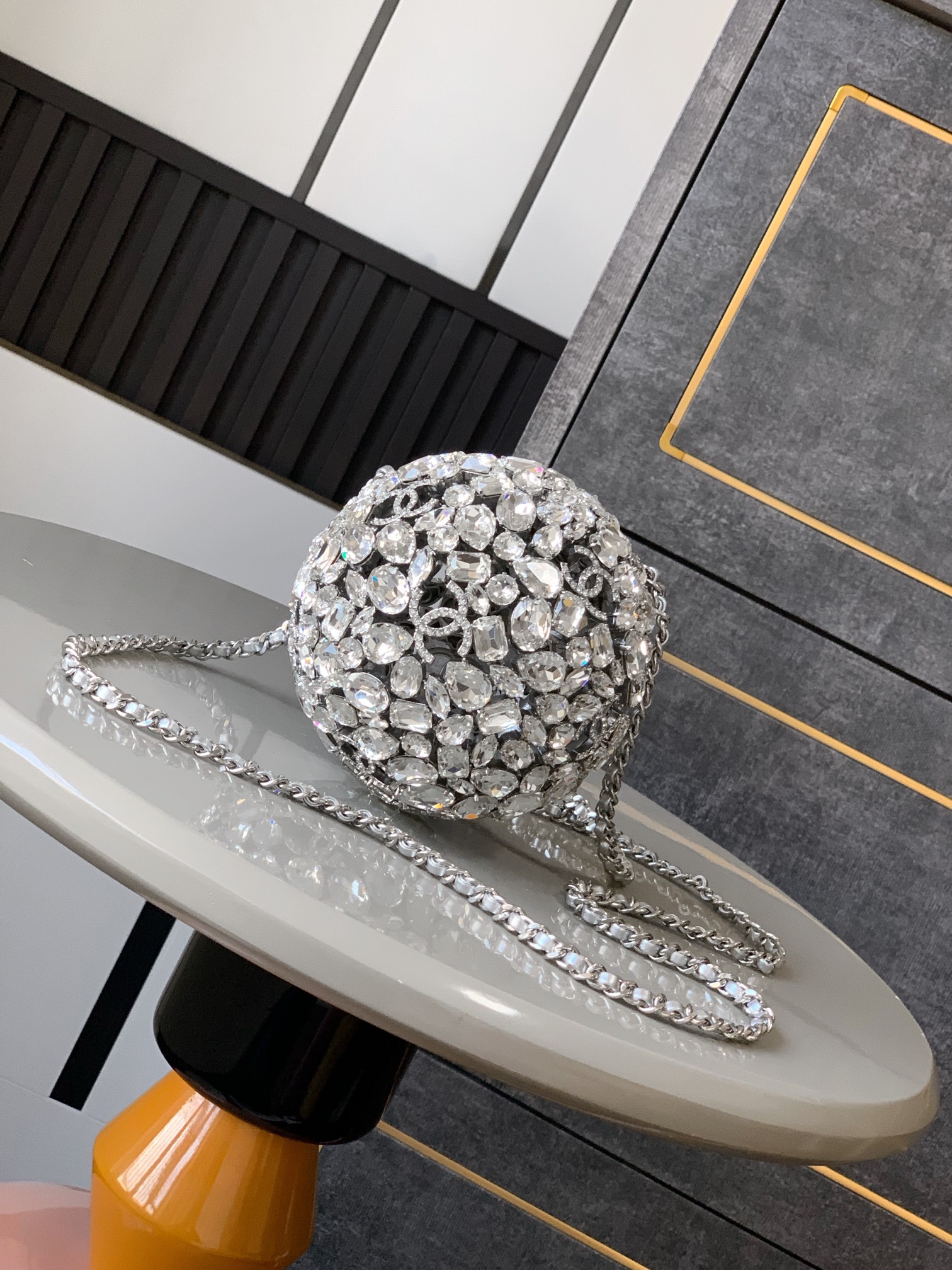 chanel diamond ball Bag