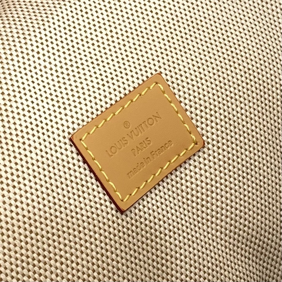 LV M15283 Speedy P9 Bandoulière