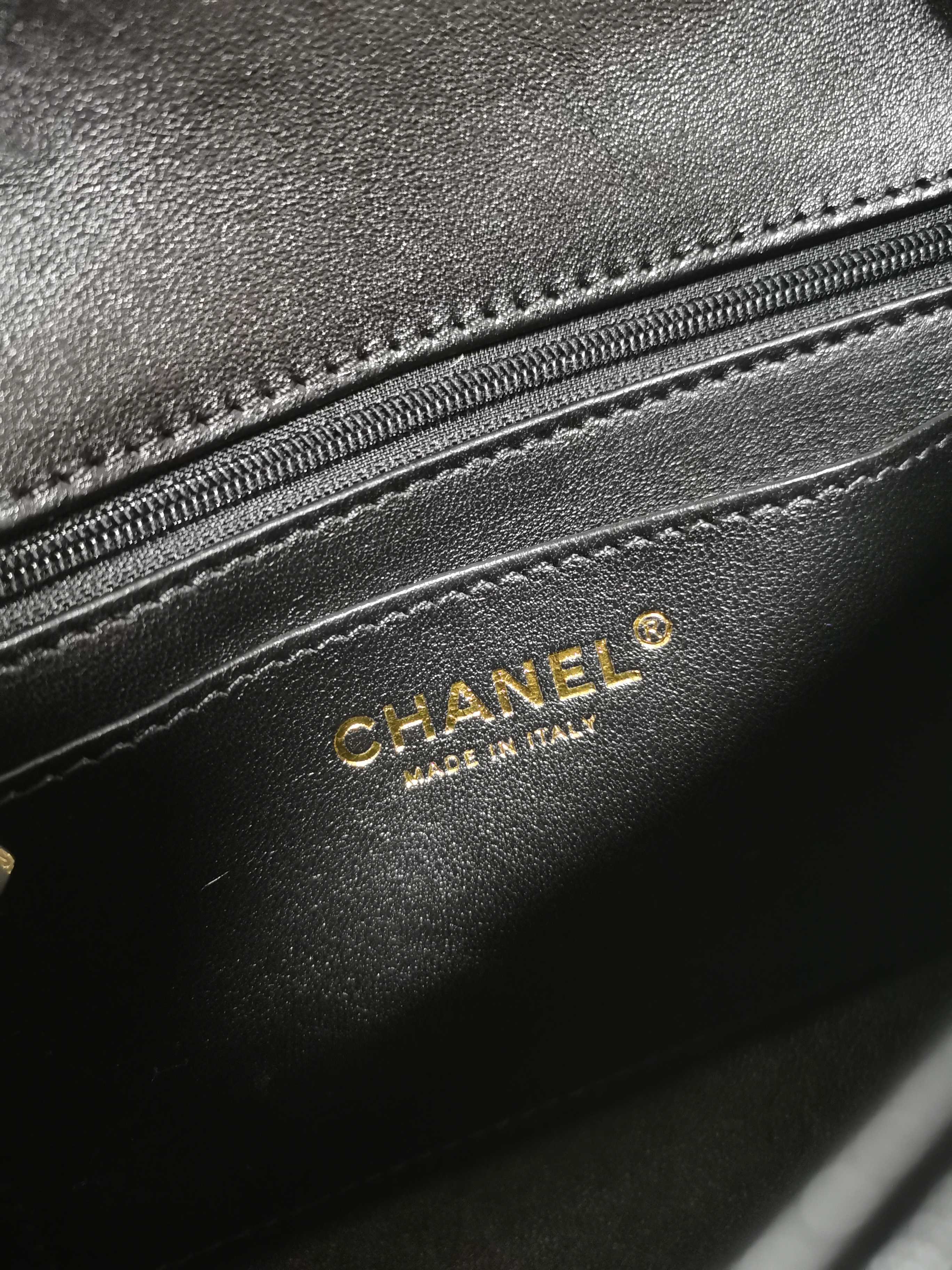 Chanel-25p-mini backpack