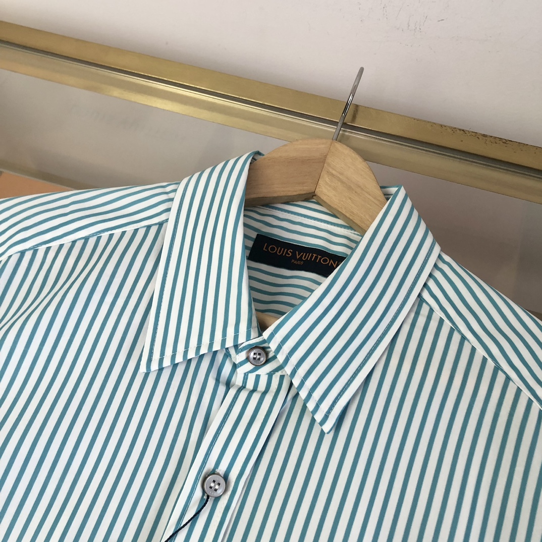 1AHVXJ New Monogram Striped Shirt