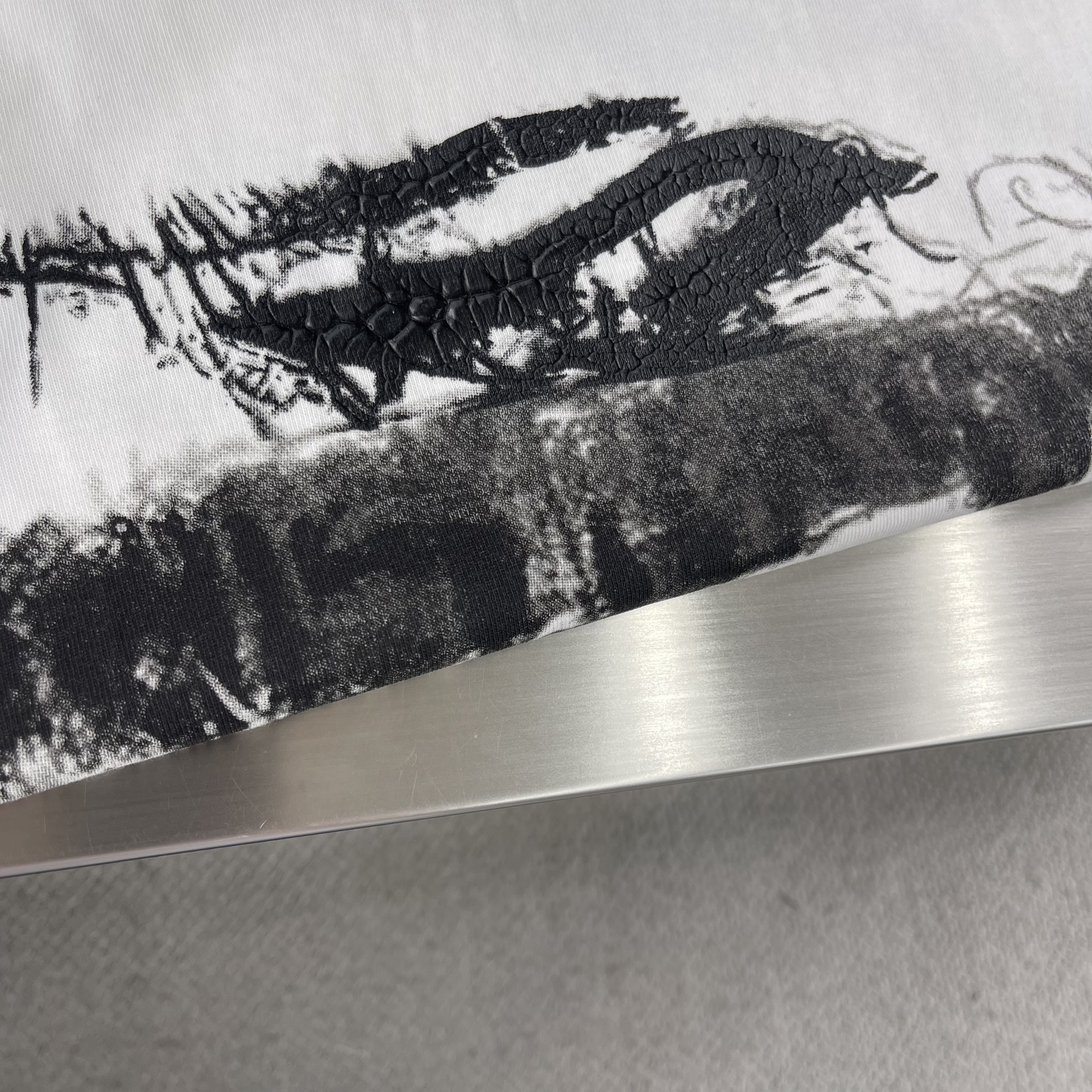 Balenciaga 2025 Authentic Surplus Men's Essential Tee-white