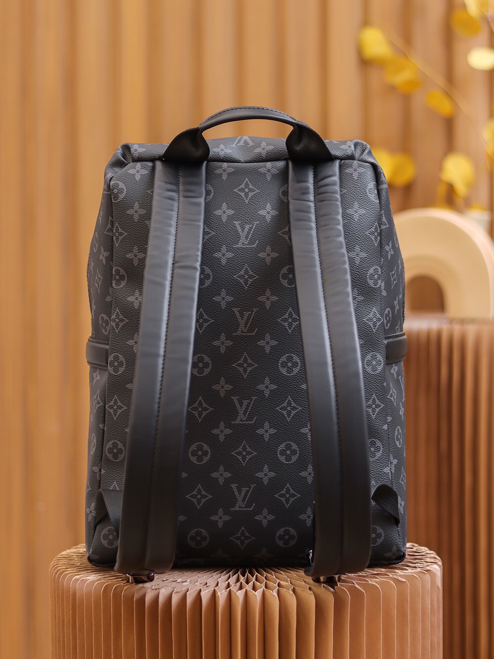 Louis Vuitton Discovery Backpack PM M43186