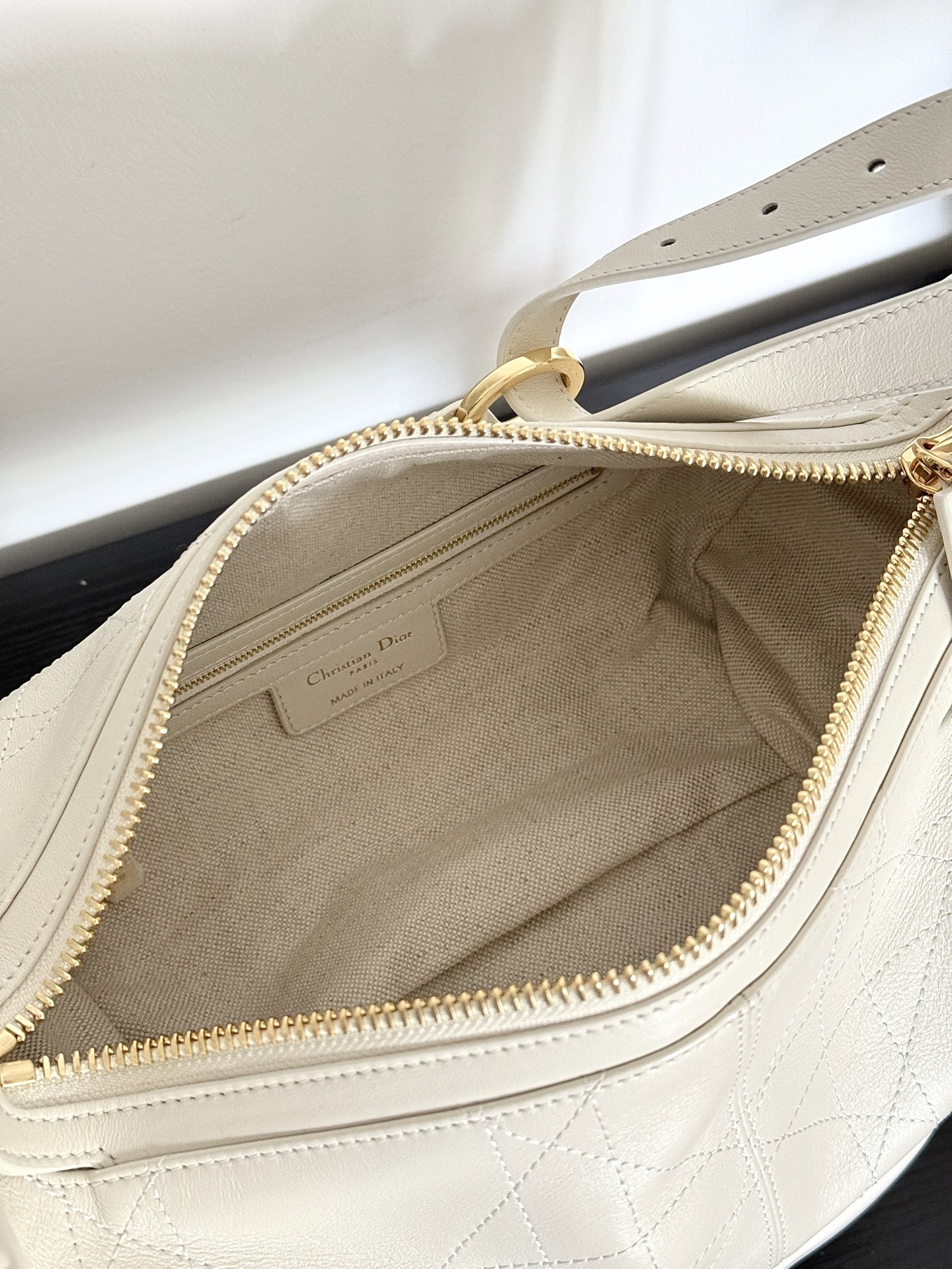 D-Journey Bag in Crinkled Calfskin