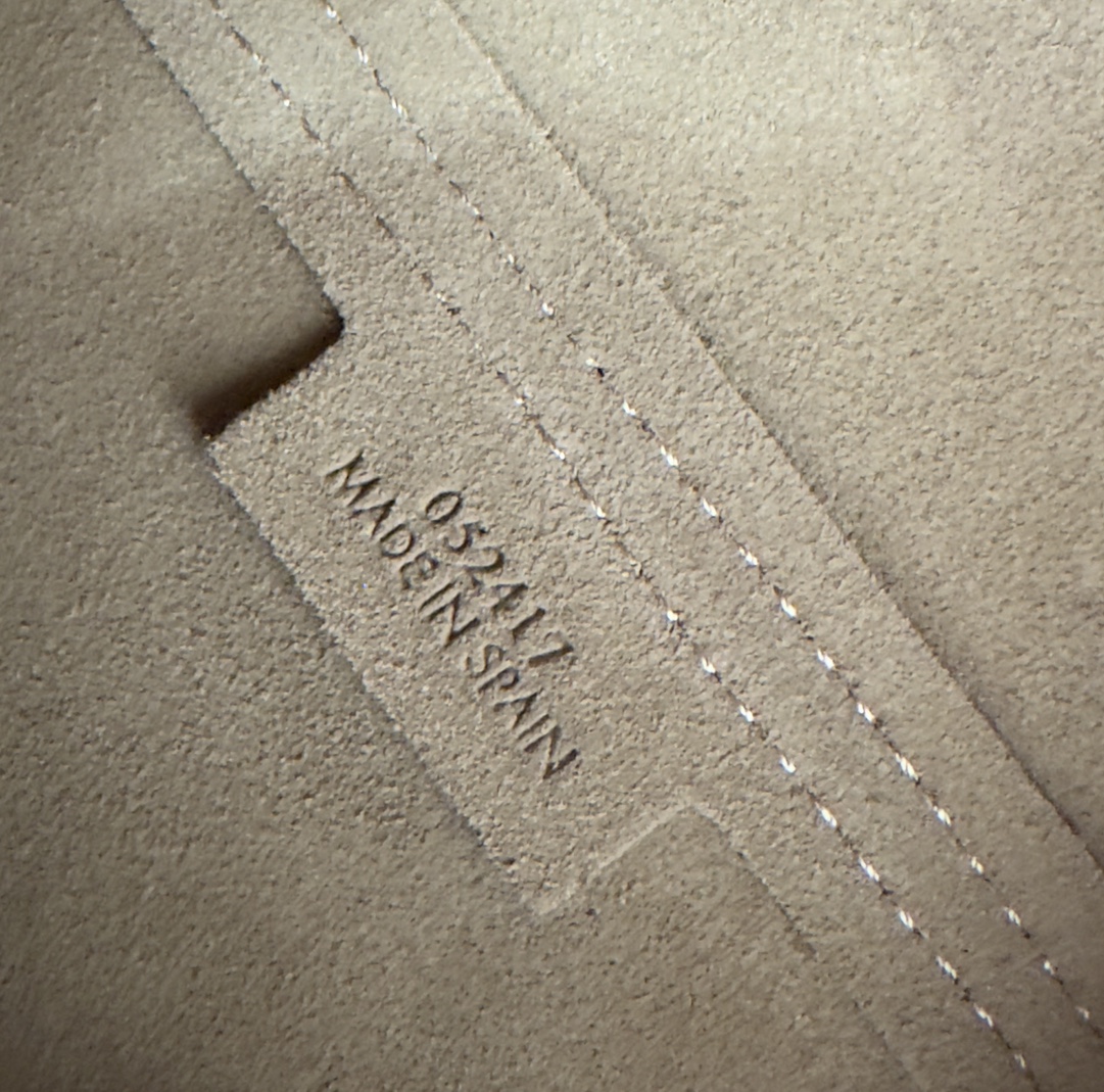 Loewe XL Puzzle Fold tote in shiny calfskin