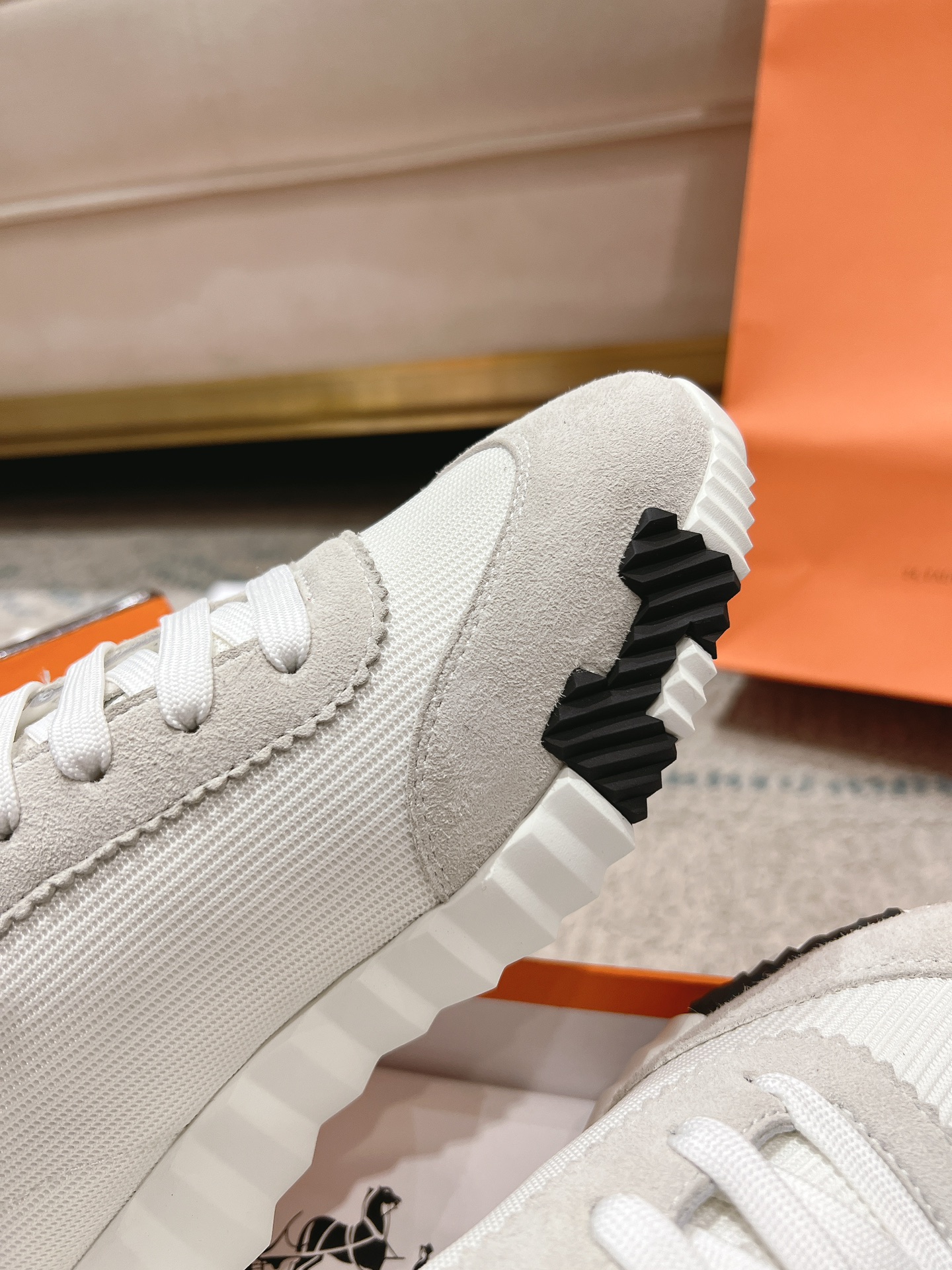 Hermes early autumn new couple casual shoes-white