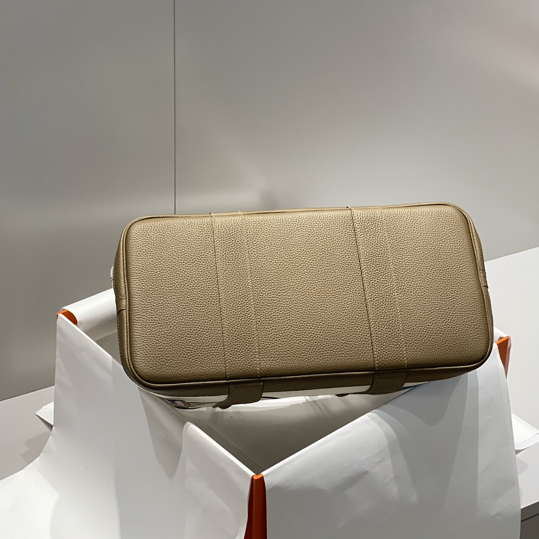 Hermès Garden Party 36