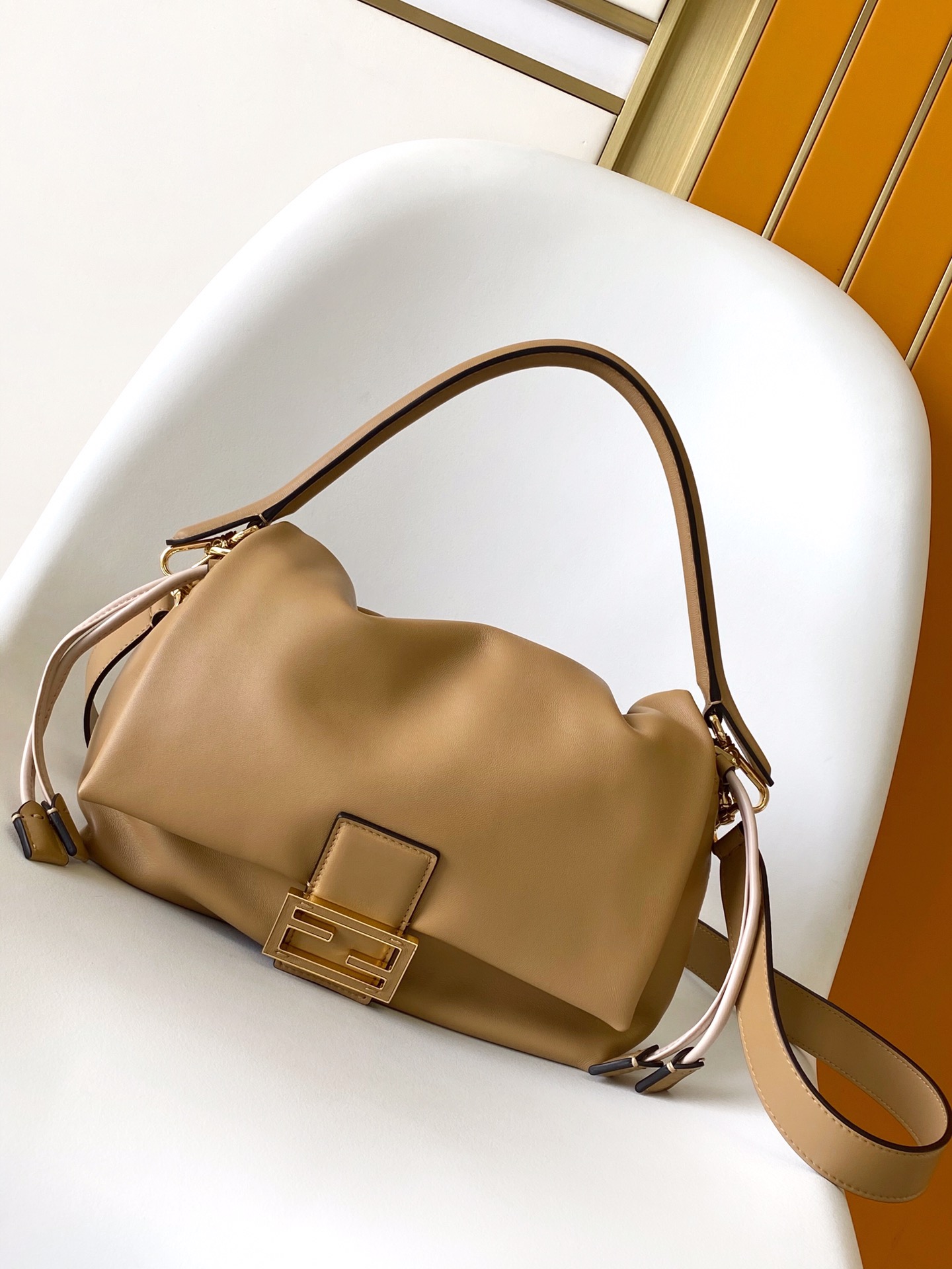 FENDI-Mamma Baguette Medium