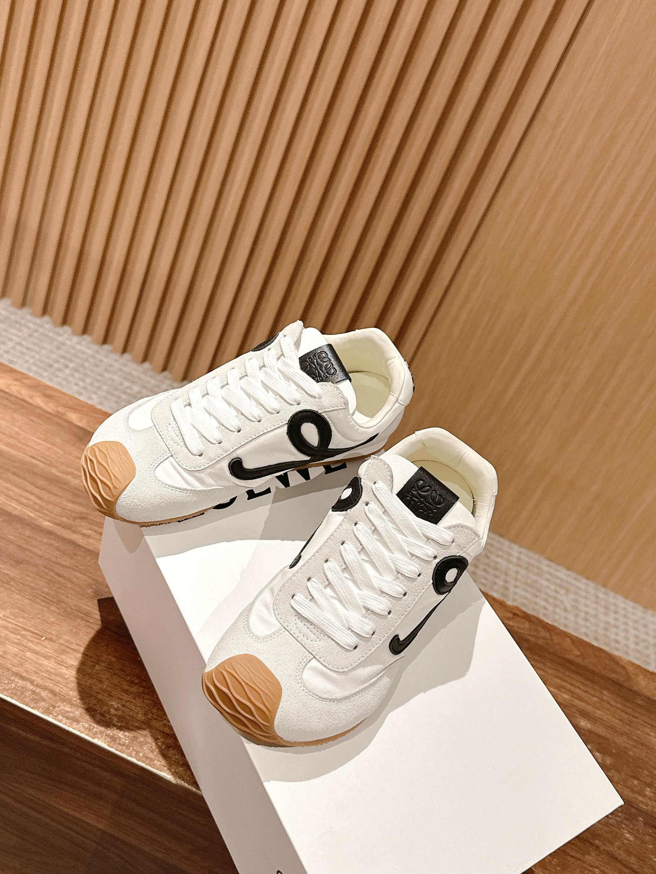Loewe Ballet Runner 2.0 in nylon and calfskin White/Black