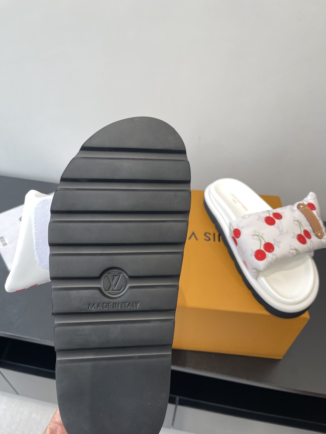 Louis Vuitton 2025 SS Cherry Collection – Summer Sandals