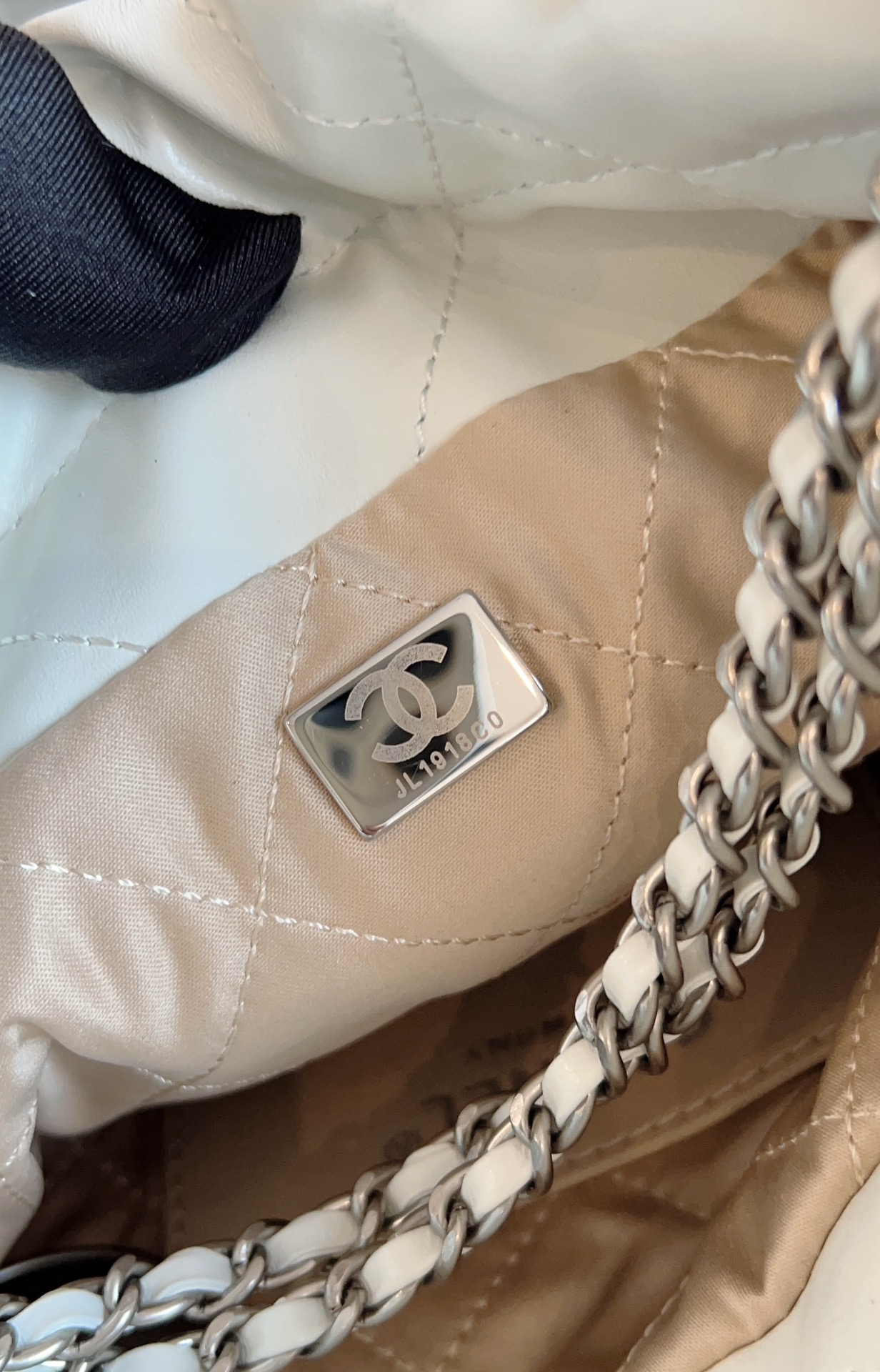 Chanel 22 Bag -White