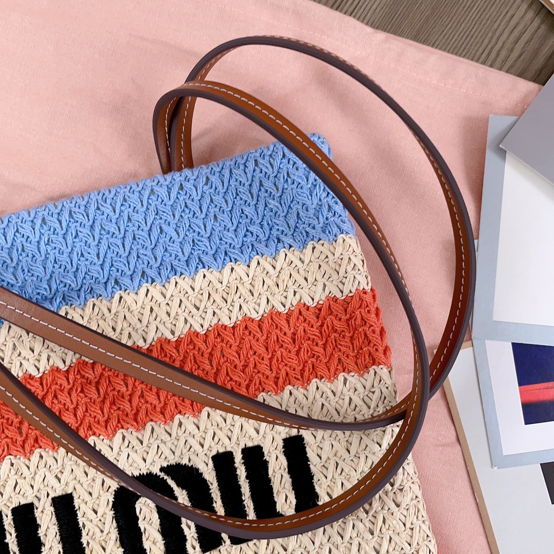 Miu Miu-Raffia woven tote bag-5BG248