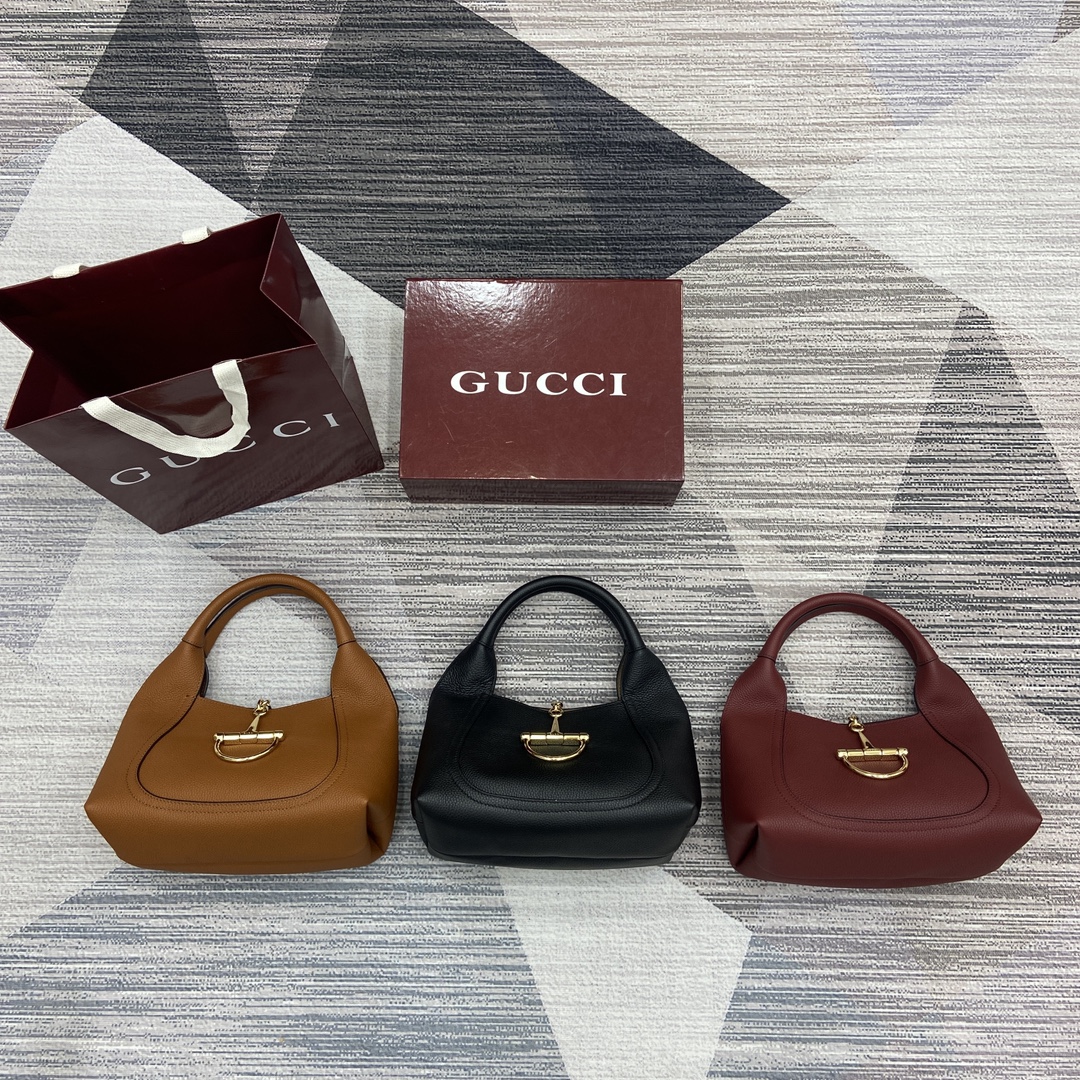 Gucci Softbit medium top handle bag