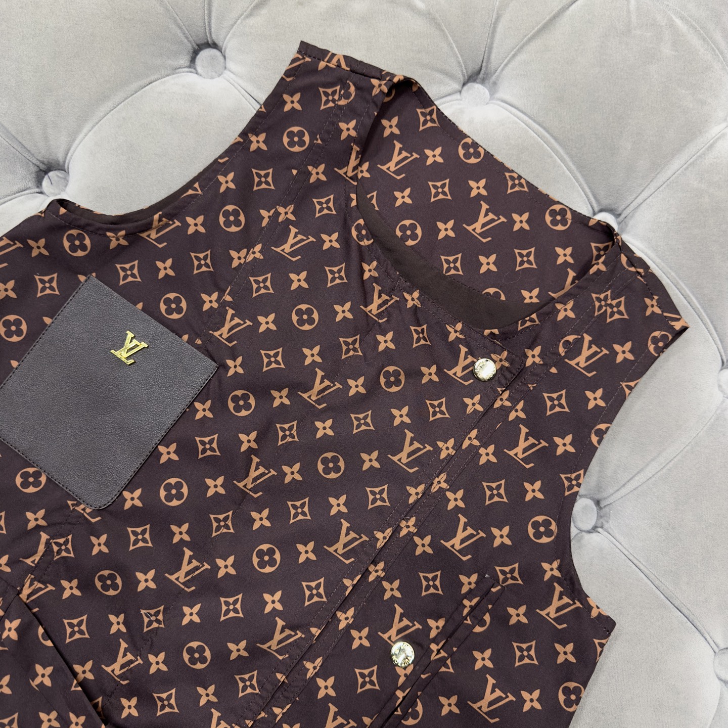 LV High-Waisted Sleeveless Printed Dress｜2025 Spring/Summer Trend