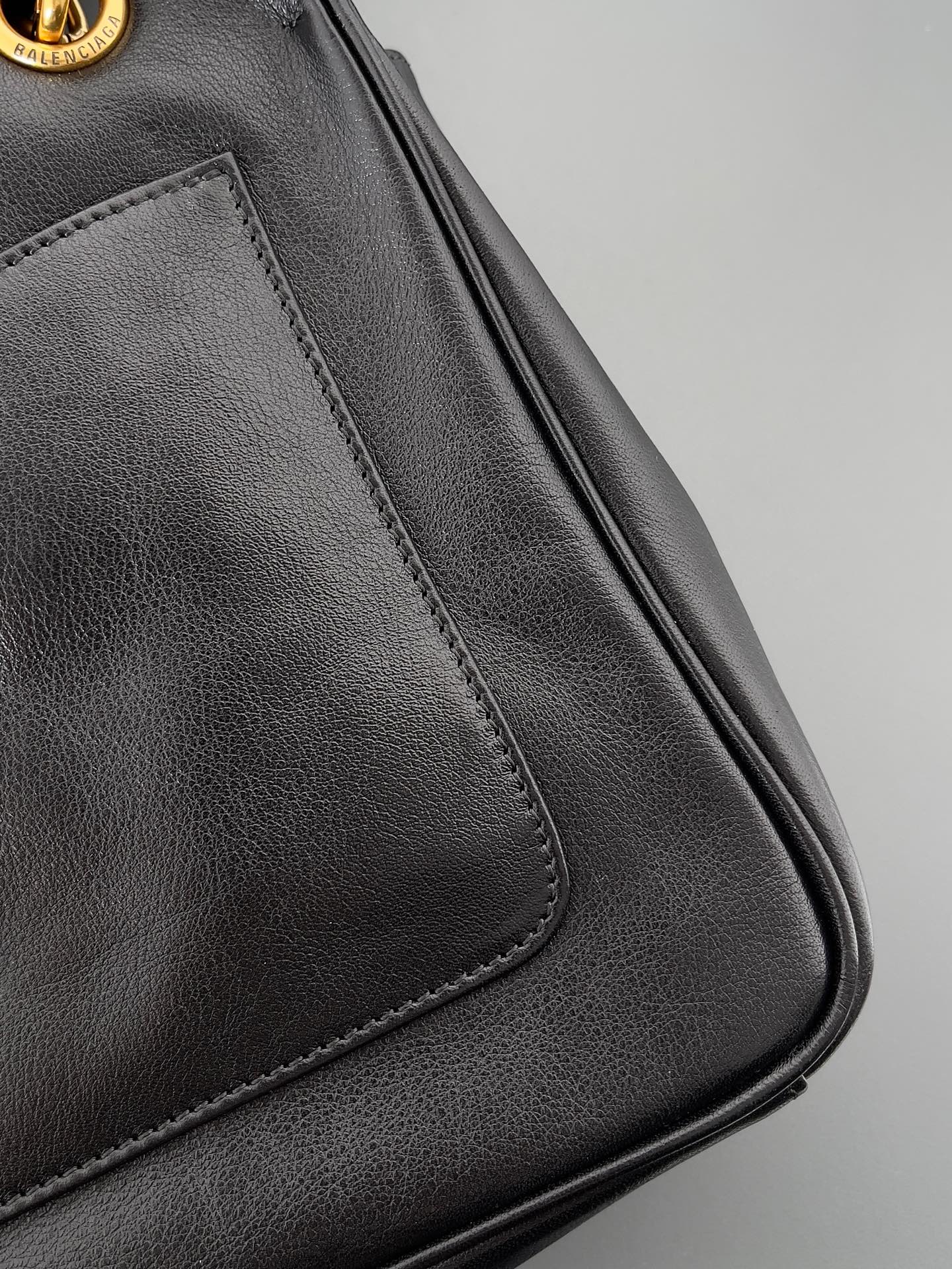 Balenciaga Modu Flap Chain Bag