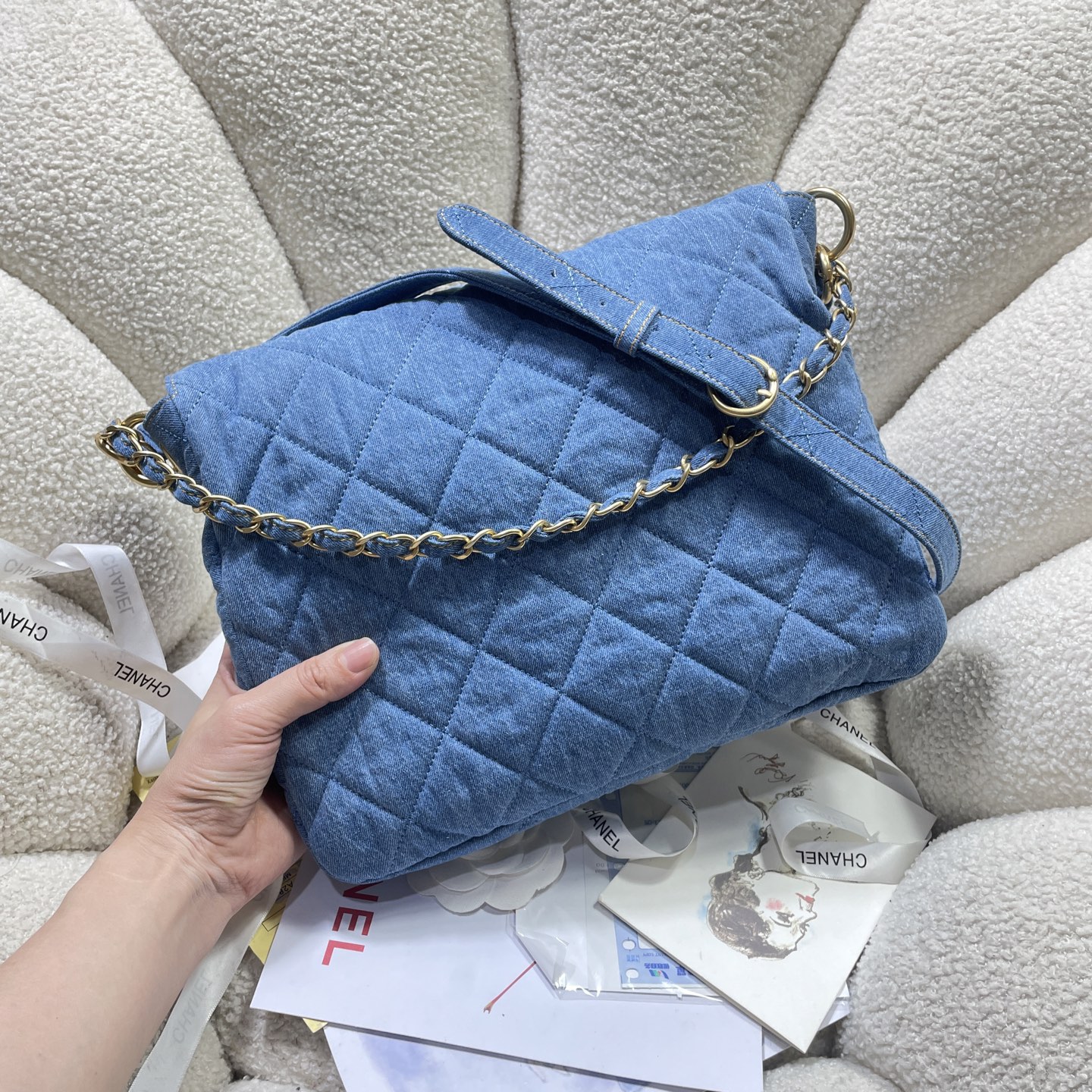 24P Hobo Messenger Bag