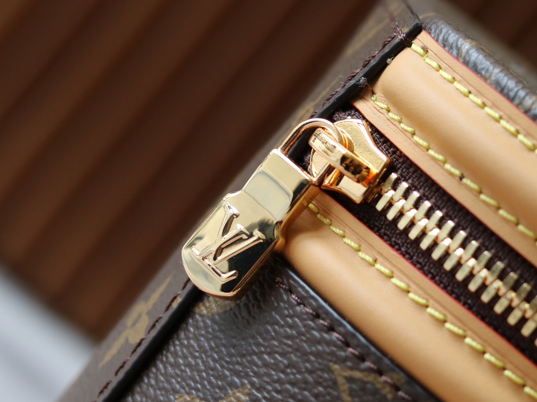 Louis Vuitton M82952 Nano Cannes