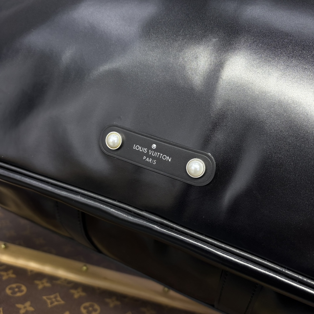 LV-M13992 Keepall Cargo Bandoulière 50
