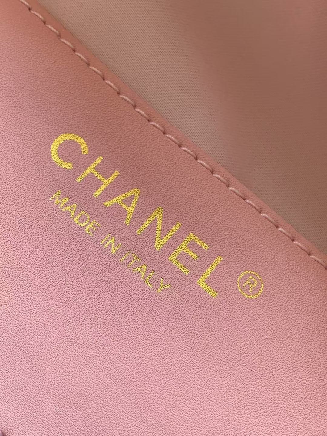 CHANEL 25C Hobo Shoulder Bag