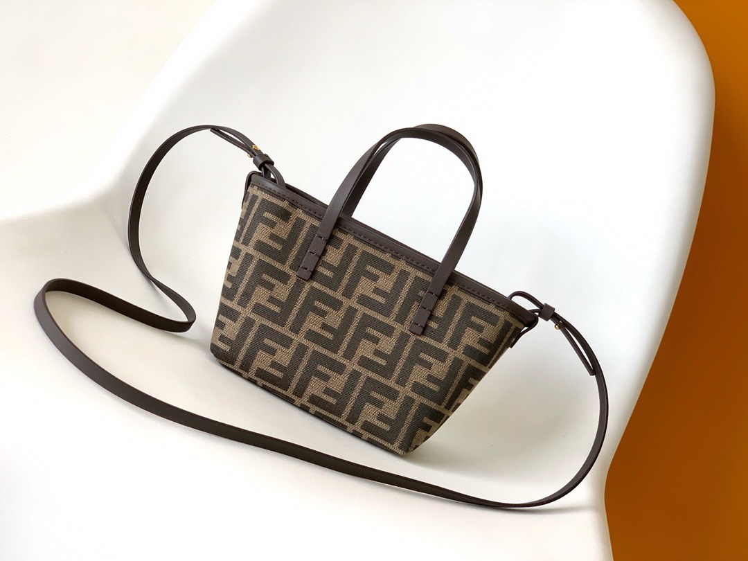 FENDI Roll Mini Shopper Bag