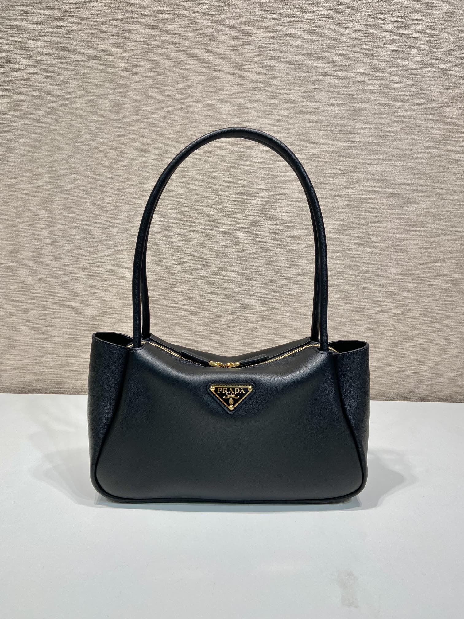 Prada Darling medium leather shoulder bag