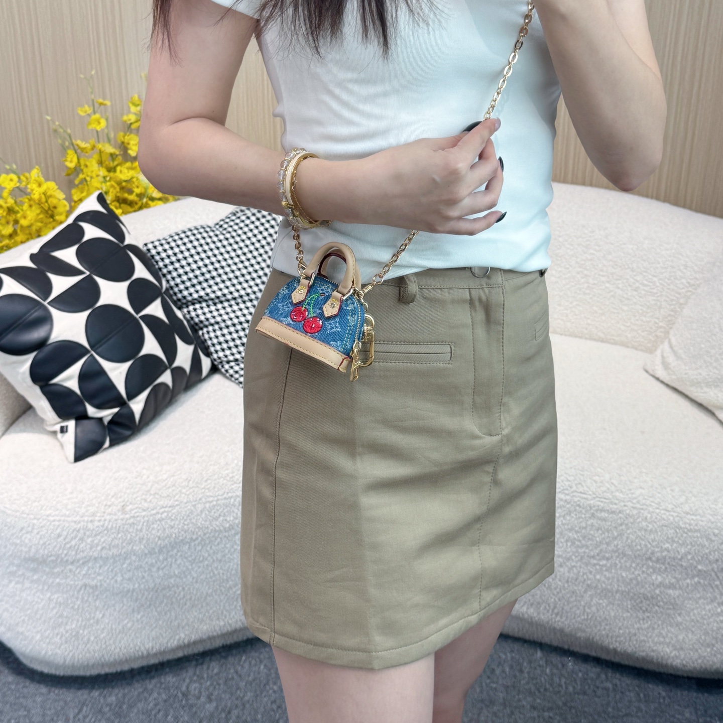 M02535 LV x TM Micro Denim Cerise Bag Charm