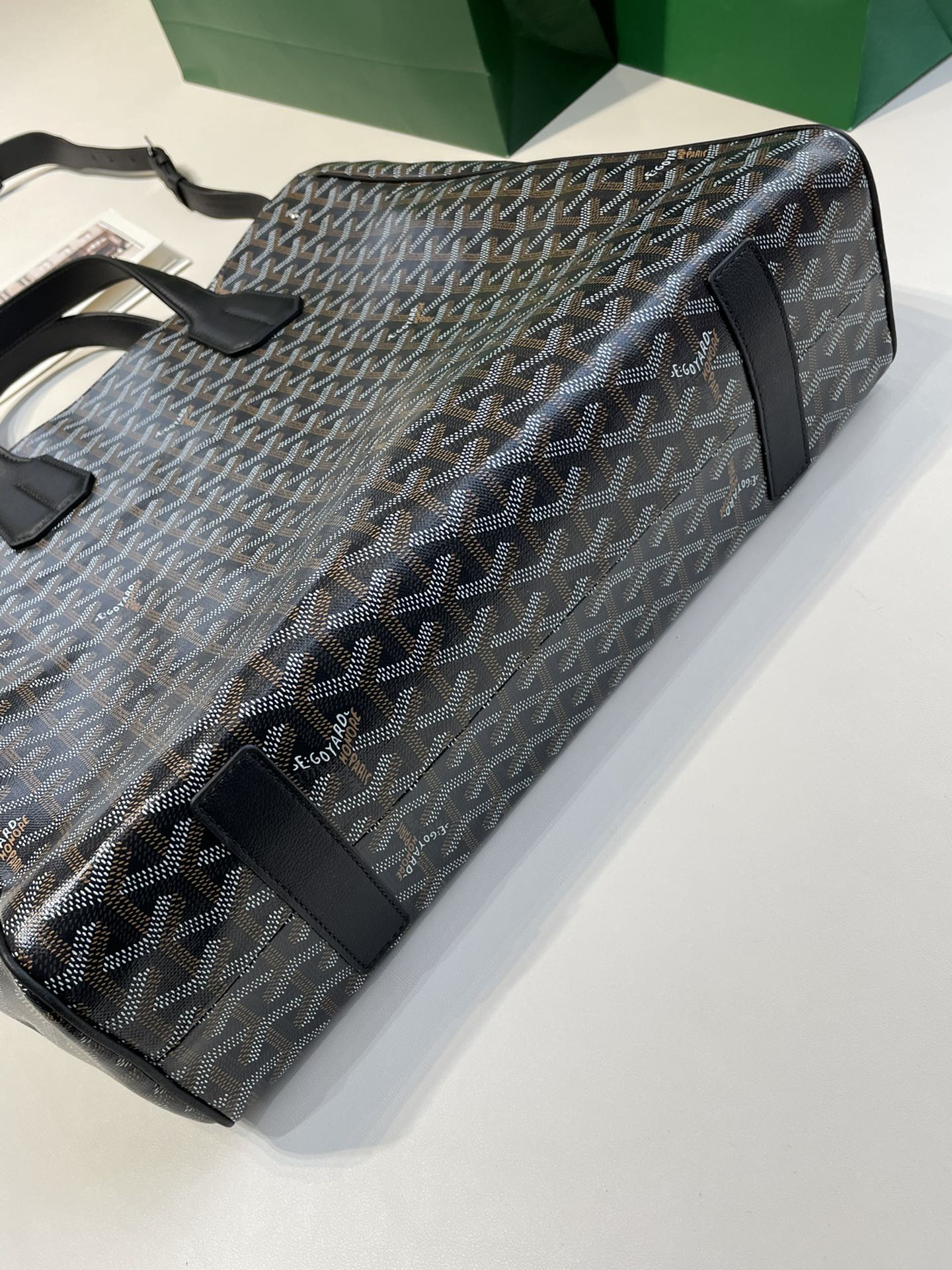 GOYARD Voltaire Men's Messenger Bag-black