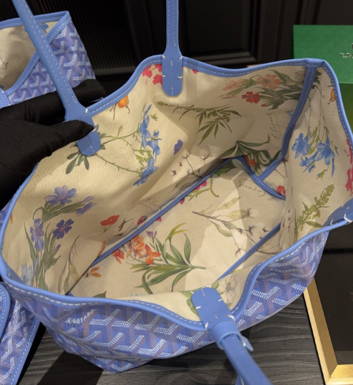 Goyard ARTOIS MM BAG Iris Purple