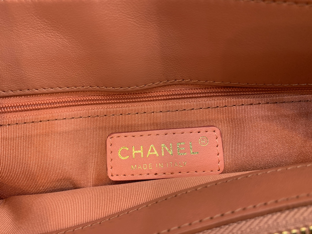 Chanel Cruise 2018 Bag Collection Features Pleated Handbags