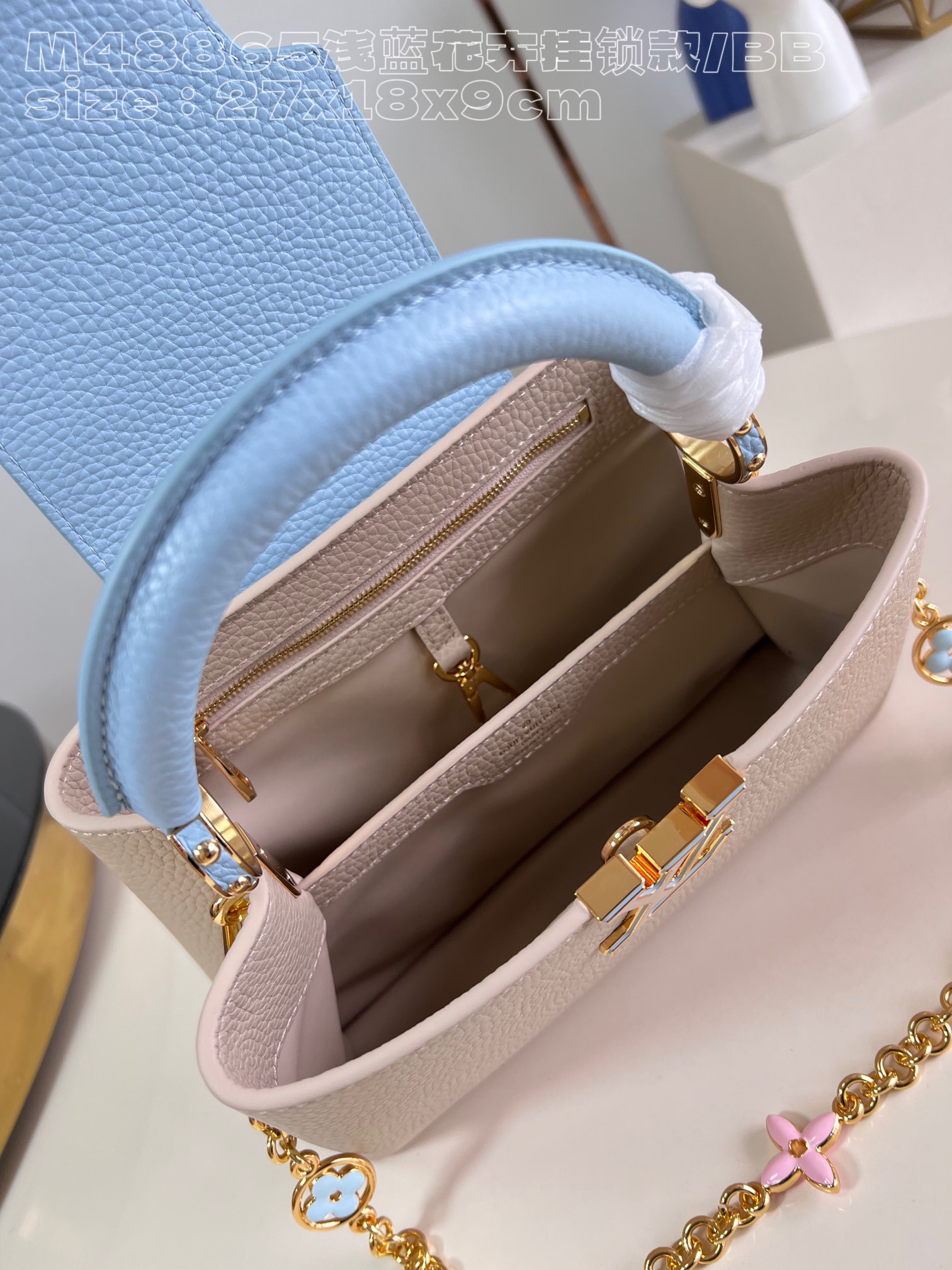 Capucines handbag-light blue