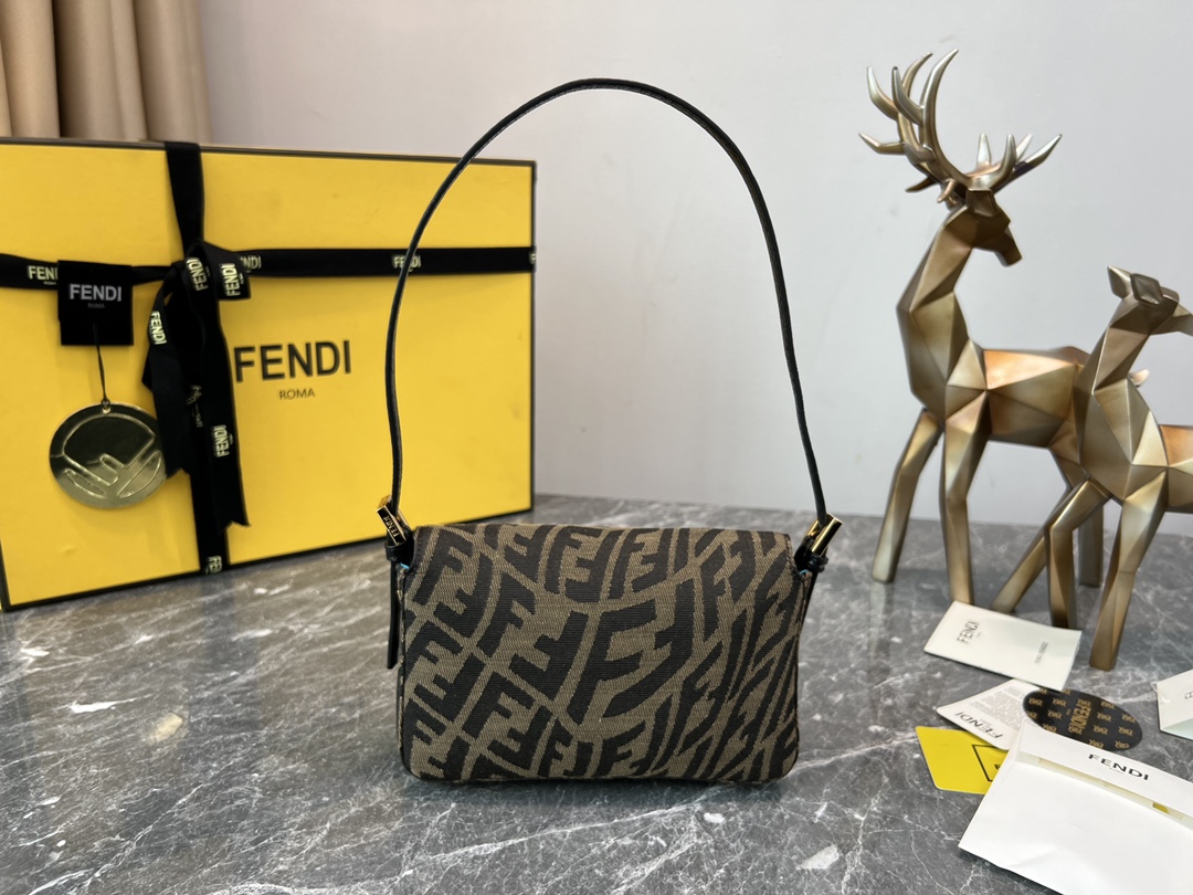 FENDI-1997 Edition Baguette