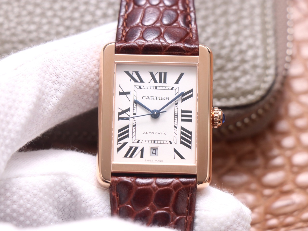 Cartier-Tank Louis Cartier