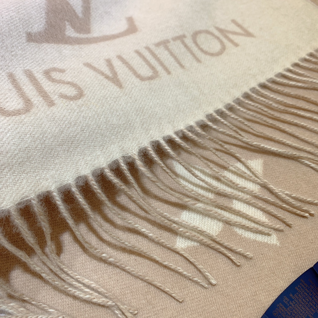 LOUIS VUITTON M78123 Reykjavik Scarf