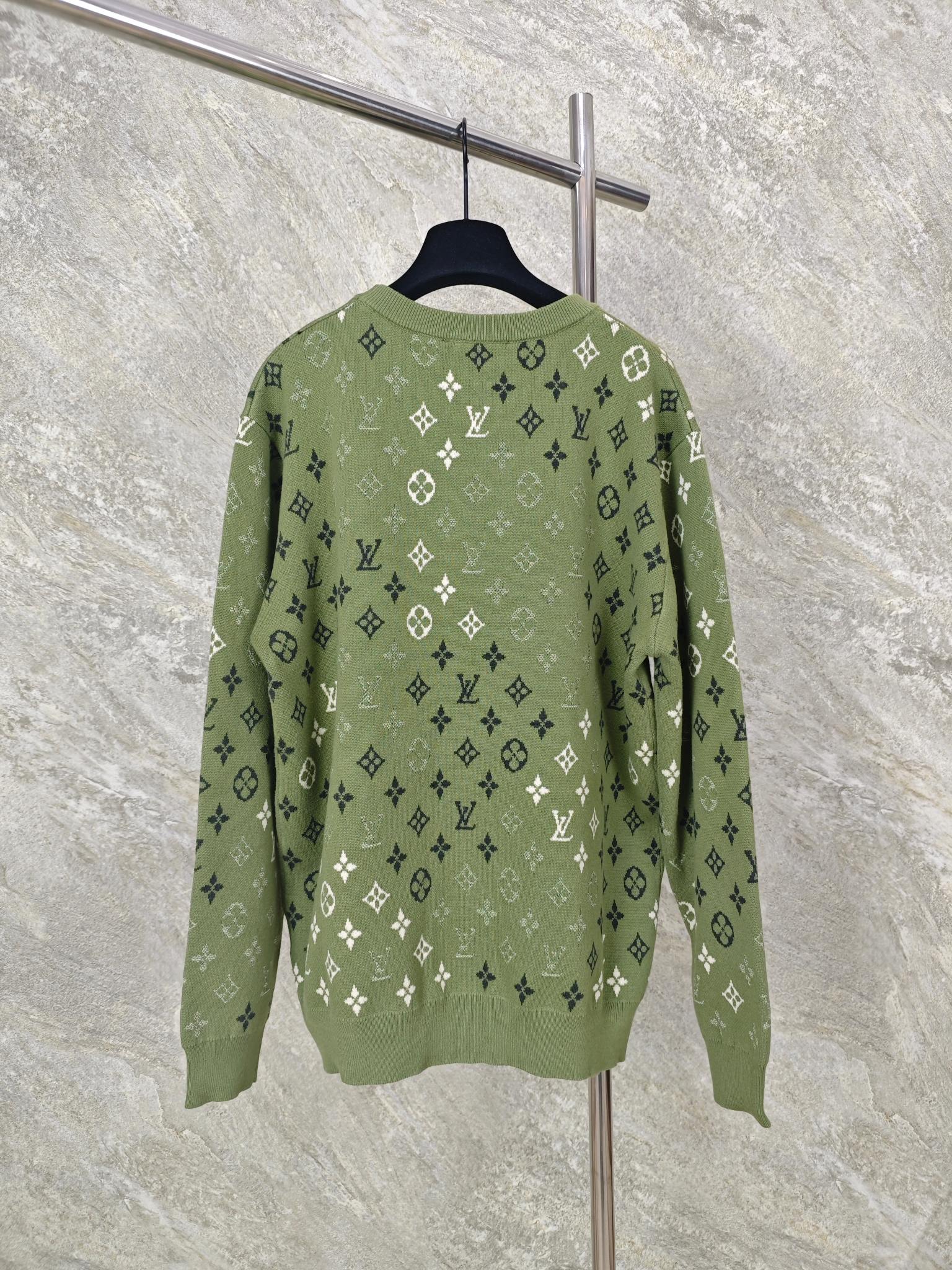 LV 1AJBTL Nouveau Pull Monogram