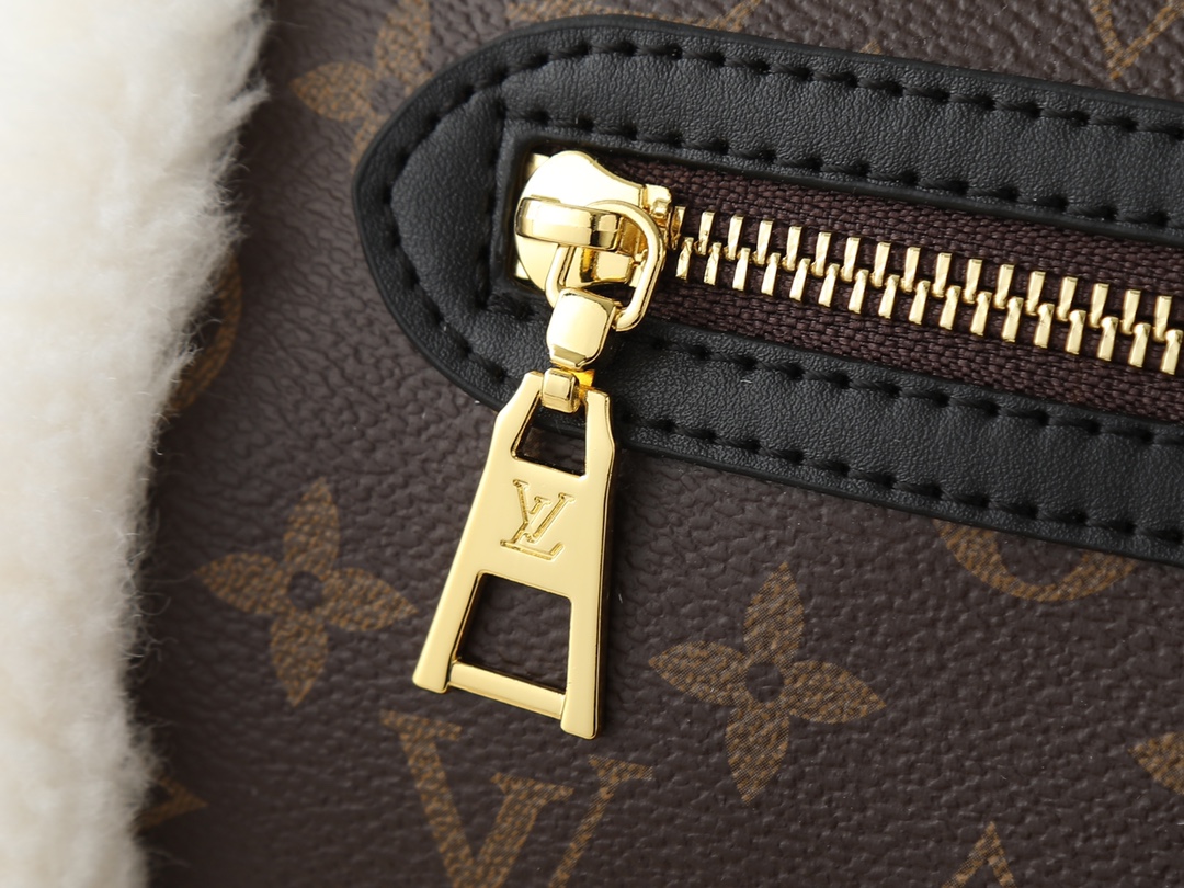 LOUIS VUITTON M26853 New Teddy Mitt